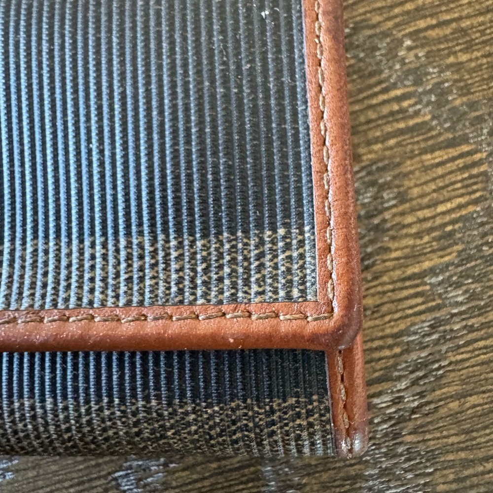 Fendi Black and Brown key holder - Picture 5 of 9